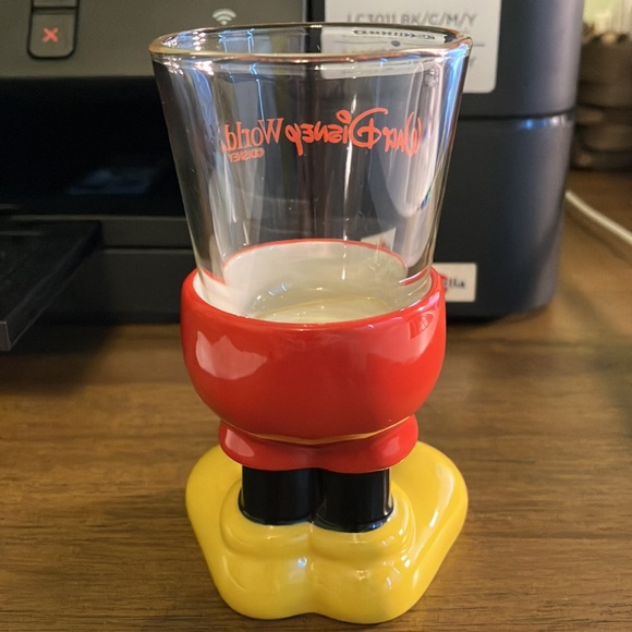 Mickey Mouse shot glass - Picture 2 of 3